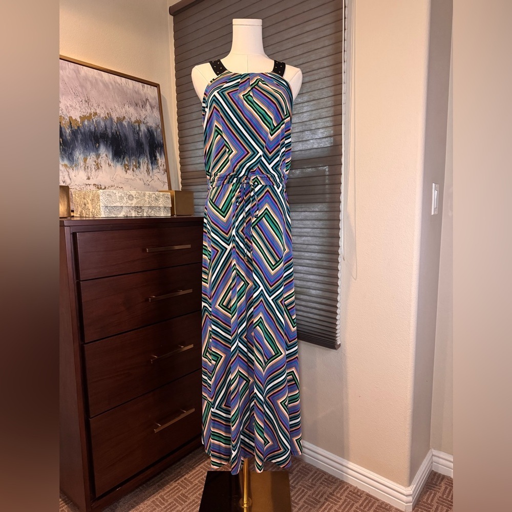 Woman's Calvin Klein Multicolor Geometric Halter Maxi Dress. Size XS